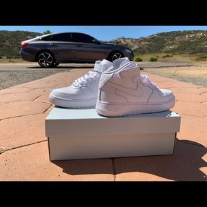 AIR FORCE 1 MID (GS)